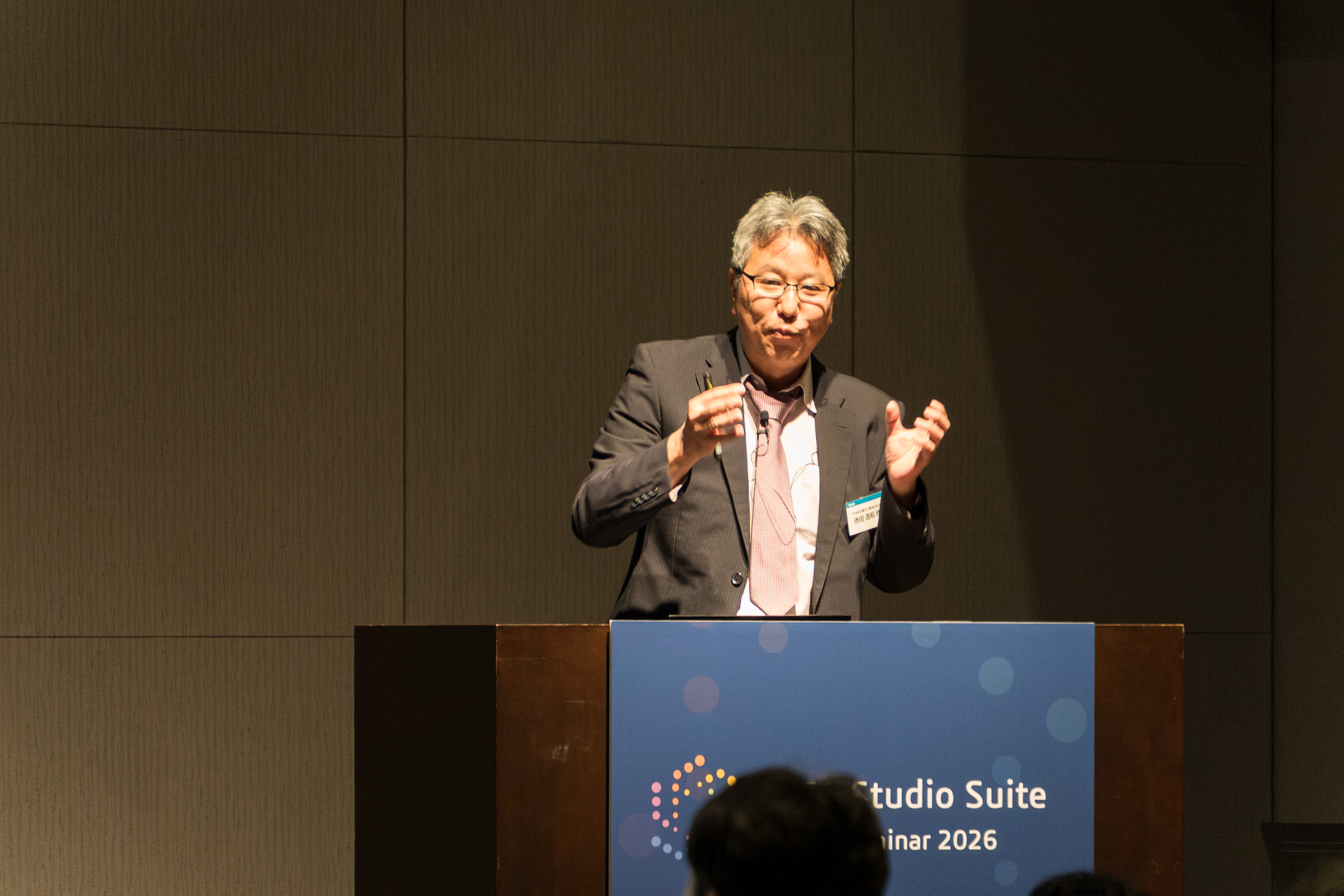 日本航空電子工業株式会社　コネクタ事業部　製品企画部　マネージャー　池田　浩昭　様